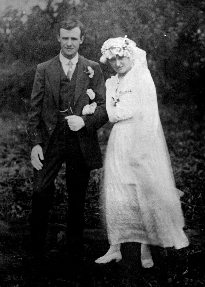 Gertrude Colverson and her husband Sydney Ernest Freemantle. 1917